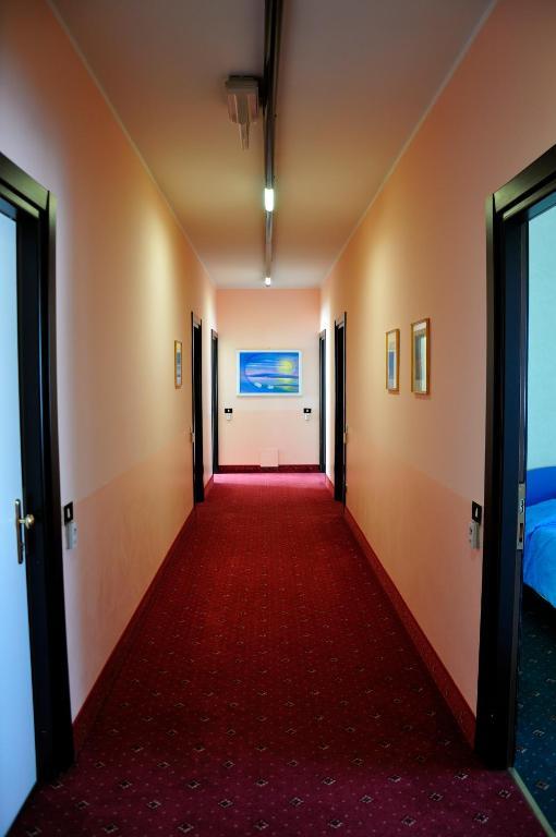 Albergo San Remo Montebelluna Exterior photo